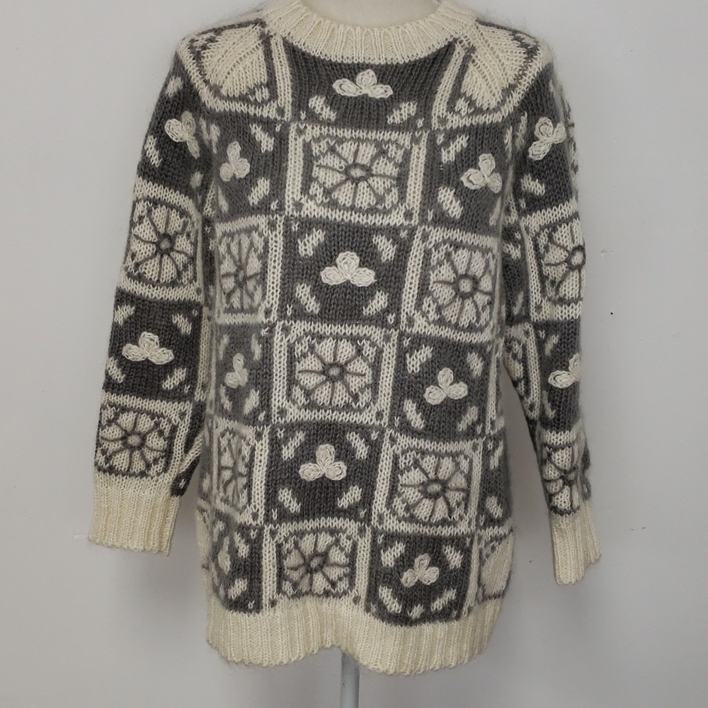 Vintage Mohair & Acrylic Blend Nordic Style Ski Sweater Grey & Cream EUC M